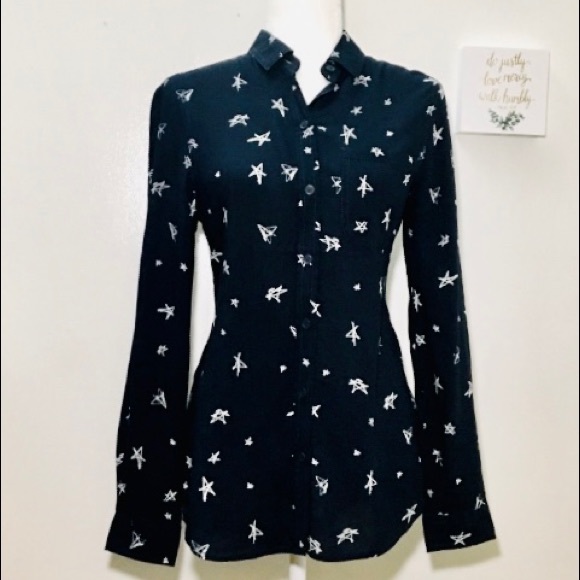 beachlunchlounge Tops - Beach Lunch Lounge Women’s Tops Button Down Shirt Size S Long Sleeve